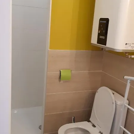 Le Pop'art - Rent4night Apartament *